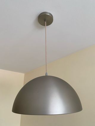 Lámpara colgante IKEA gris metal