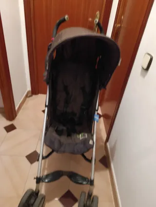 Carrito de bebé plegable