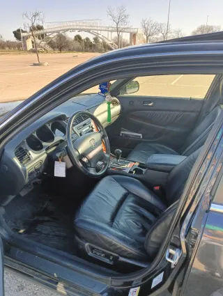 Etiqueta B Honda Legend 2001