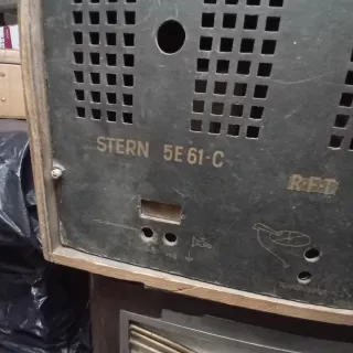 Radio alemana Antigua Válvulas