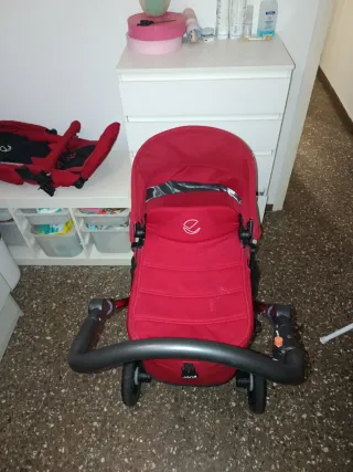 Capazo/Carrito Bebé Rojo Jane estas en perfecto