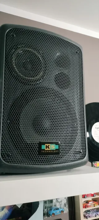 Equipo Sonido DJ con platos para discos de vinilo