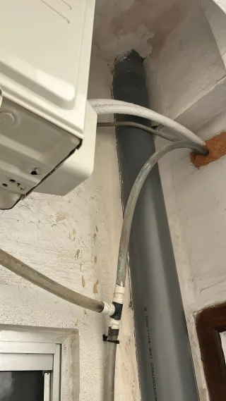 Cambio de bajantes de tubería pvc