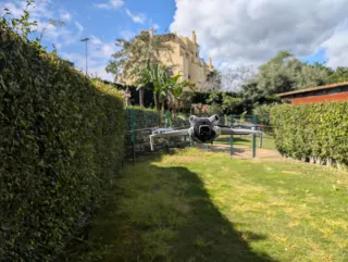 Drone DJI Mini 4 Pro con pack vuela más