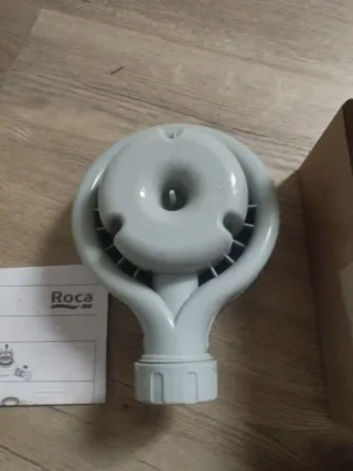 Desagüe Ducha Roca Gris y Plateado