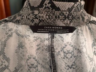 Vestido Zara Estampado Serpiente