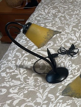 Lámparas de mesa y techo metal y cristal