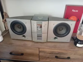 Minicadena Sony Plata/Negra CD