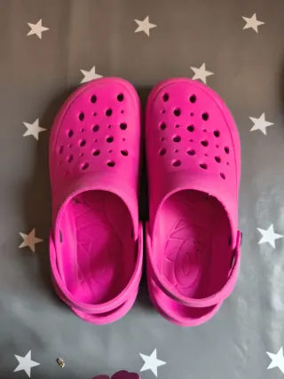 Crocs rosas talla X