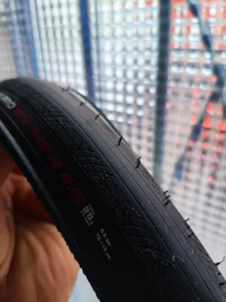 Neumático Vittoria Zaffiro Pro Grafeno 2.0 de 28