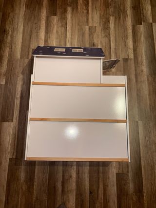 Casita de muñecas de madera