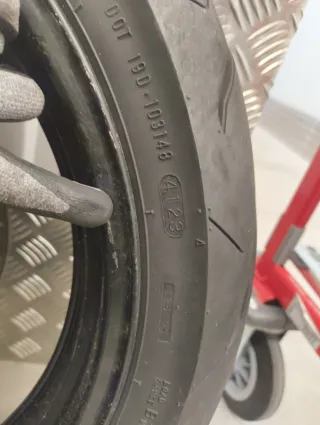 Ruedas Suzuki GS500 2004