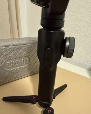 Estabilizador Zhiyun Smooth 4 para Móvil
