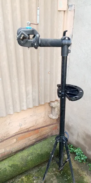Trípode Btwin 500 para Reparar Bicicletas