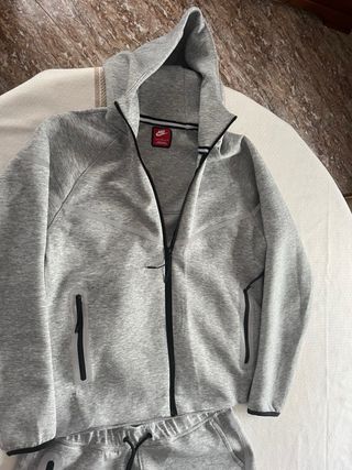 Conjunto Nike Tech Reflectante Gris Talla L