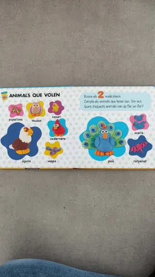 Play-Doh: Busca i troba els animals (Catalan Ed.)