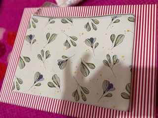 Neceser estampado floral