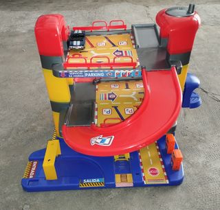 Parking de juguete 3 plantas