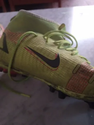Botas de fútbol Mercurial
