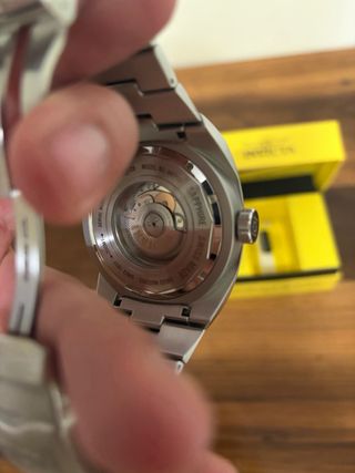 Reloj Invicta Automático Azul y Plateado