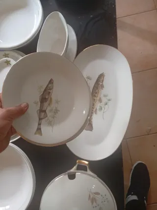 Juego de vajilla antiguo100€