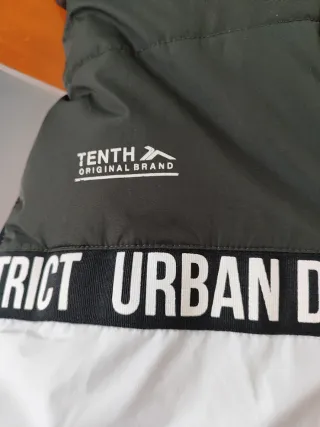 Abrigo TENTH Negro, blanco y Verde