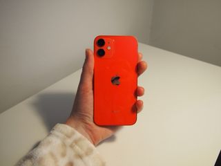 iPhone 12 mini rojo 256GB