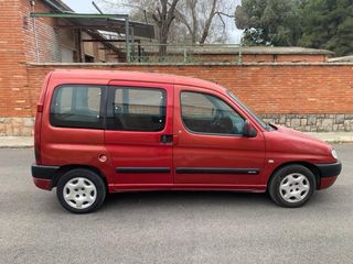 Citroen Berlingo año 2002 motor 2.0 HDI