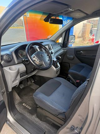 Nissan NV200 2014