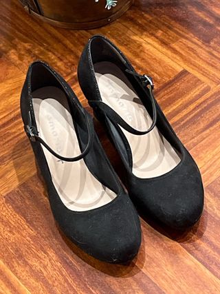 Botines tacón beige talla 38