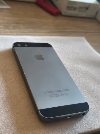 Apple iPhone 5S Argento