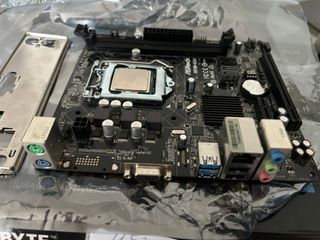 Placa Base ASRock H81M-VG4 + CPU i5 LGA 1150