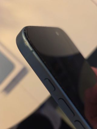 iPhone 16 128GB Azul Ultramar 97% bateria