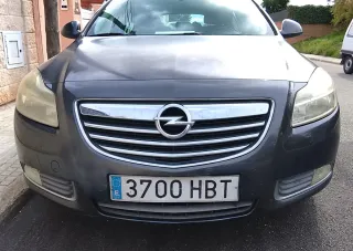 Opel Insignia 2011
