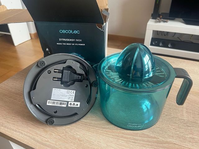 Exprimidor eléctrico Cecotec Zitruseasy Inox Azul