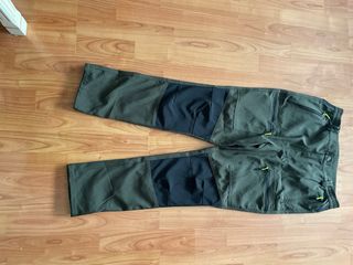 Conjunto militar camiseta y pantalón