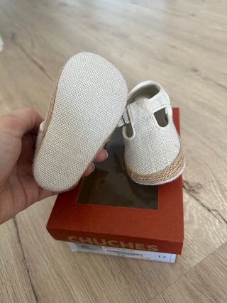 Zapatos ChuchES bebé lino talla 17