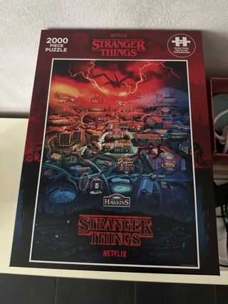 Puzzle 2000 pezzi Stranger Things Netflix