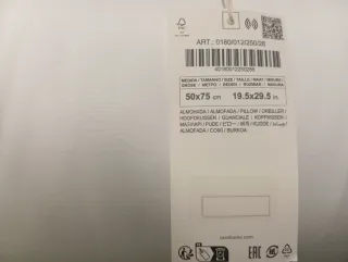 Almohada de Zara Home.