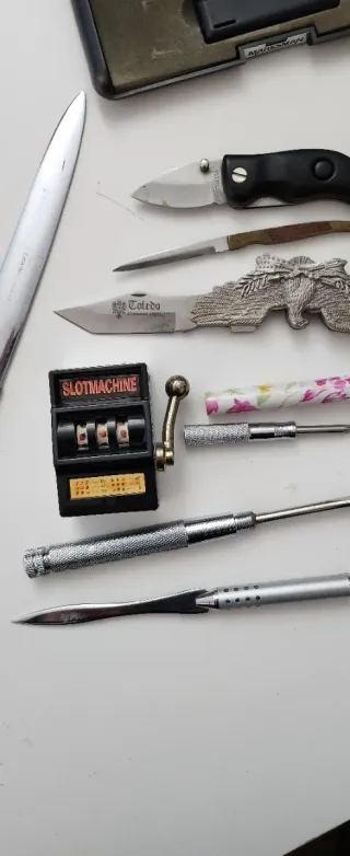 Lote de varios artículos