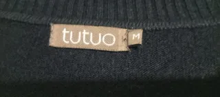 Jersey Tutuuo Negro Manga Larga