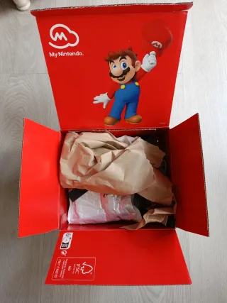 Nintendo Wii Mini + Mario Party 8