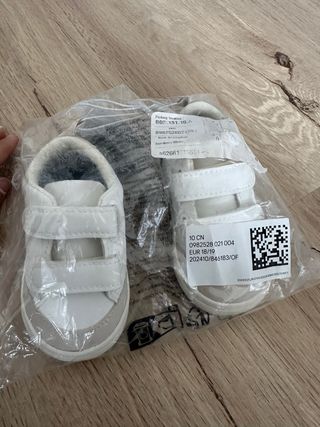Zapatillas niño blancas H&M Talla 18/19