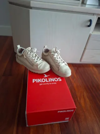 Zapatos Pikolinos Piel Beige