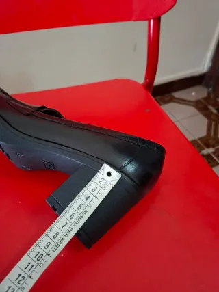 Mocasines Pitillos Negros Piel Talla 39