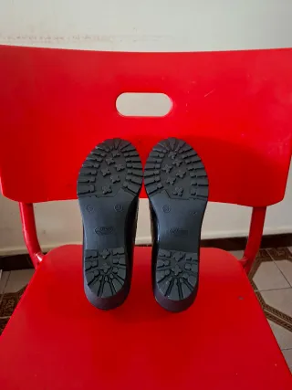 Mocasines Pitillos Negros Piel Talla 39