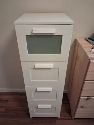 Cómoda vertical IKEA BIMNES blanca