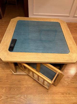 Mesa centro de madera y cristal