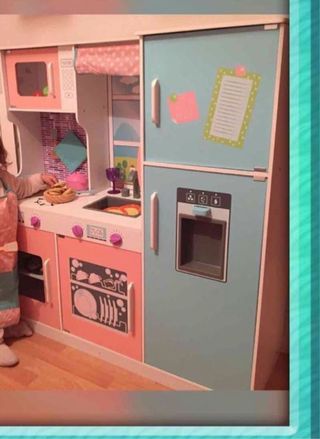 Cocinita de madera para niños