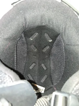 Casco de esquí Dior blanco y negro de piel